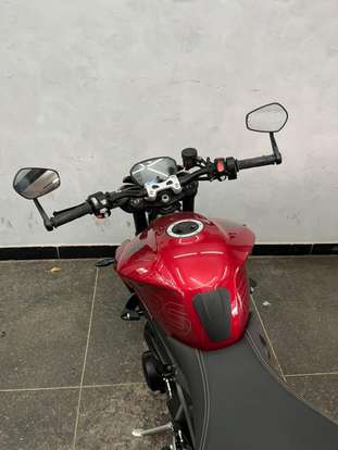 TRIUMPH-STREET TRIPLE 765 RS-2023