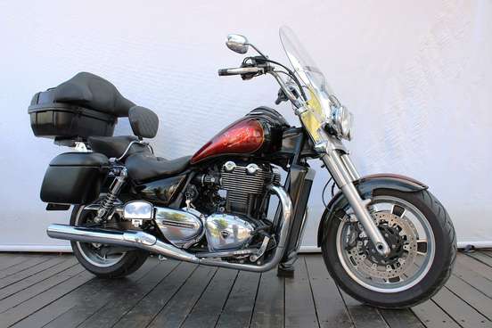 TRIUMPH-THUNDERBIRD COMMANDER ABS-2015