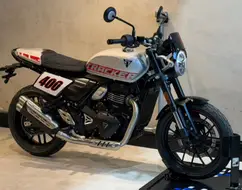 TRIUMPH TRACKER 400 TRIUMPH TRACKER 400