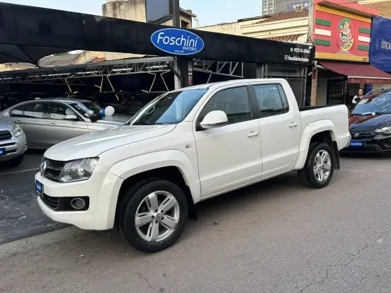 VOLKSWAGEN-AMAROK-2013