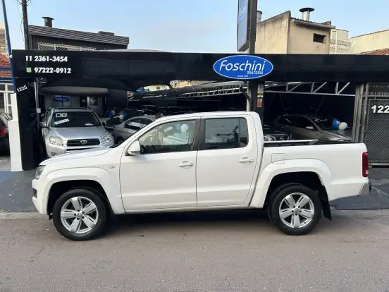 VOLKSWAGEN-AMAROK-2013