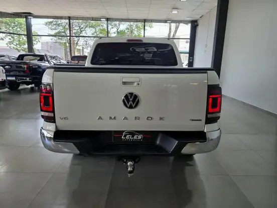 VOLKSWAGEN-AMAROK-3.0 V6 TDI DIESEL HIGHLINE CD 4MOTION AUTOMÁTICO VOLKSWAGEN-AMAROK-2024