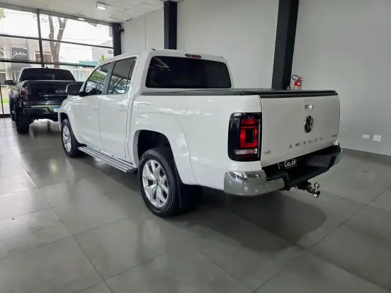 VOLKSWAGEN-AMAROK-3.0 V6 TDI DIESEL HIGHLINE CD 4MOTION AUTOMÁTICO VOLKSWAGEN-AMAROK-2024