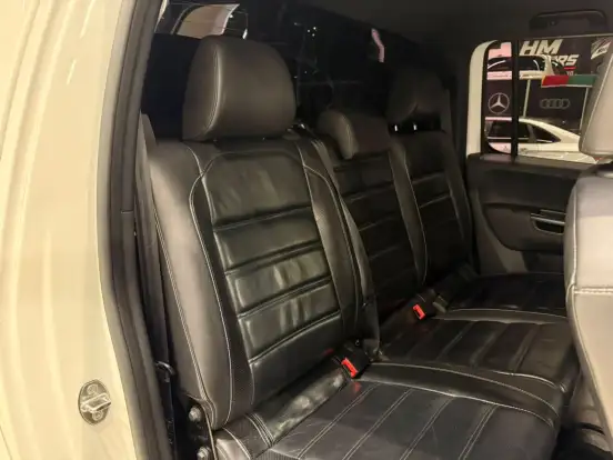 VOLKSWAGEN-AMAROK-2018