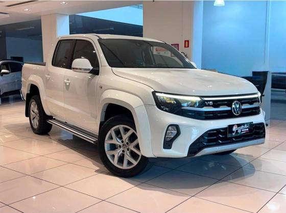 VOLKSWAGEN AMAROK 3.0 V6 TDI DIESEL HIGHLINE CD 4MOTION AUTOMÁTICO