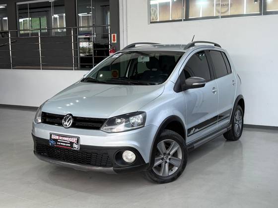 VOLKSWAGEN CROSSFOX 1.6 MI FLEX 8V 4P MANUAL