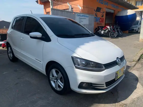 VOLKSWAGEN FOX 1.0 MI COMFORTLINE 8V FLEX 4P MANUAL