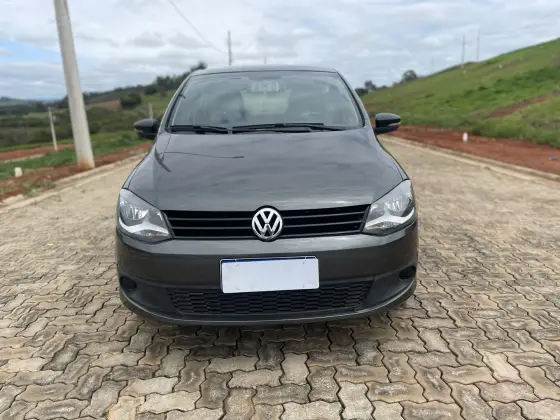 VOLKSWAGEN FOX 1.0 MI TREND 8V FLEX 4P MANUAL