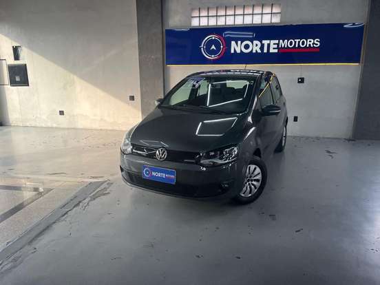 VOLKSWAGEN-FOX-1.0 MI BLUEMOTION 8V FLEX 4P MANUAL VOLKSWAGEN-FOX-2014