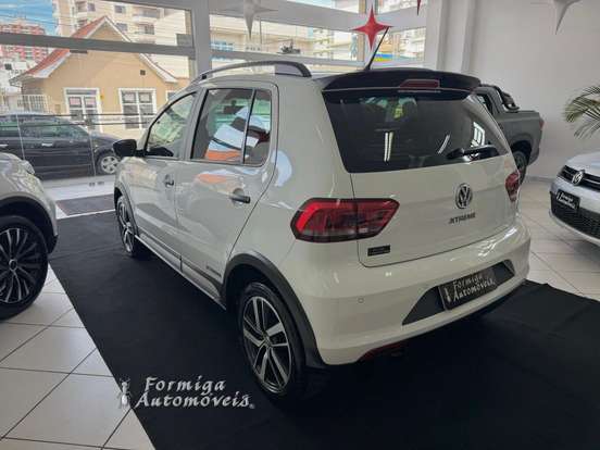 VOLKSWAGEN-FOX-1.6 MSI TOTAL FLEX XTREME 4P MANUAL VOLKSWAGEN-FOX-2018