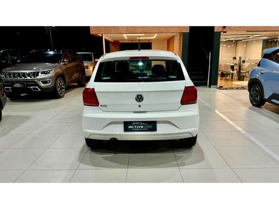 VOLKSWAGEN-GOL-2021