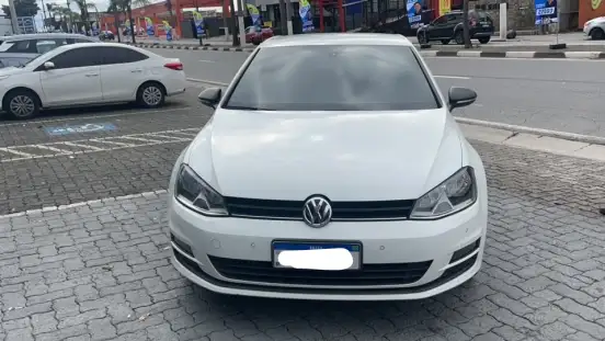 VOLKSWAGEN-GOLF-2017