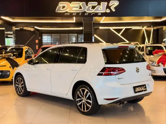 VOLKSWAGEN-GOLF-2014