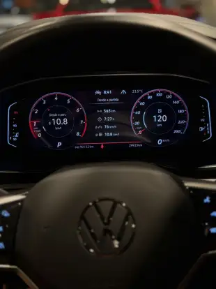 VOLKSWAGEN-JETTA-2023
