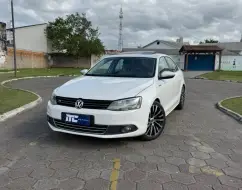 VOLKSWAGEN JETTA 2.0 COMFORTLINE FLEX 4P TIPTRONIC VOLKSWAGEN JETTA 2.0 COMFORTLINE FLEX 4P TIPTRONIC