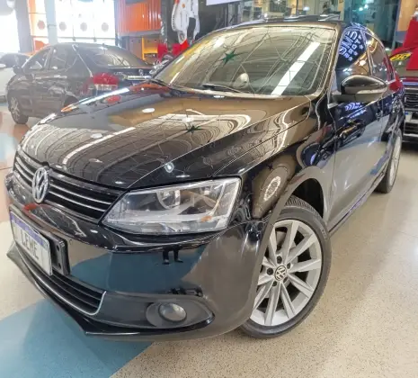 VOLKSWAGEN JETTA 2.0 TSI HIGHLINE 200CV GASOLINA 4P TIPTRONIC