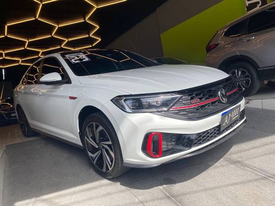 VOLKSWAGEN JETTA 2.0 350 TSI GASOLINA GLI DSG
