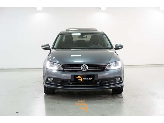 VOLKSWAGEN-JETTA-2.0 TSI HIGHLINE 211CV GASOLINA 4P TIPTRONIC VOLKSWAGEN-JETTA-2016
