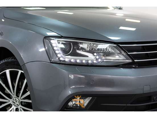 VOLKSWAGEN-JETTA-2016