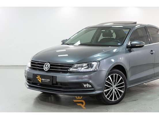 VOLKSWAGEN-JETTA-2.0 TSI HIGHLINE 211CV GASOLINA 4P TIPTRONIC VOLKSWAGEN-JETTA-2016