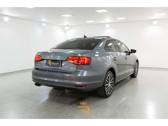VOLKSWAGEN-JETTA-2016