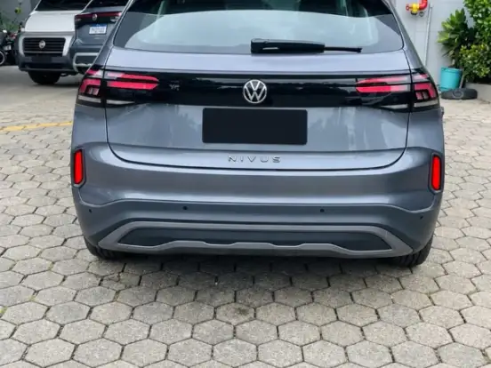VOLKSWAGEN-NIVUS-1.0 200 TSI TOTAL FLEX SENSE AUTOMÁTICO VOLKSWAGEN-NIVUS-2025