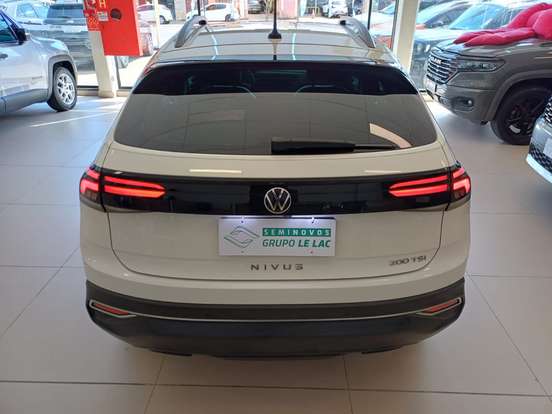 VOLKSWAGEN-NIVUS-1.0 200 TSI TOTAL FLEX COMFORTLINE AUTOMÁTICO VOLKSWAGEN-NIVUS-2020