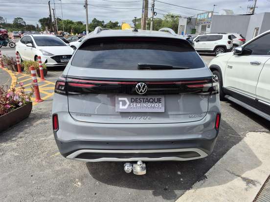 VOLKSWAGEN-NIVUS-1.0 200 TSI TOTAL FLEX HIGHLINE AUTOMÁTICO VOLKSWAGEN-NIVUS-2025
