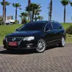 VOLKSWAGEN PASSAT 2.0 FSI COMFORTLINE 16V GASOLINA 4P TIPTRONIC VOLKSWAGEN PASSAT 2.0 FSI COMFORTLINE 16V GASOLINA 4P TIPTRONIC