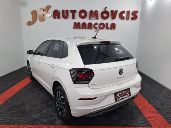 VOLKSWAGEN-POLO-2025