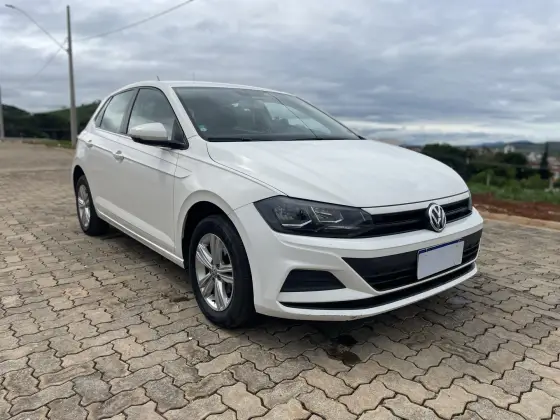 VOLKSWAGEN POLO 1.0 MPI TOTAL FLEX MANUAL