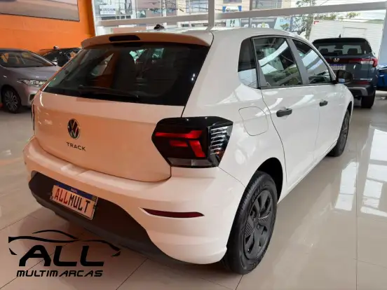 VOLKSWAGEN-POLO-2025