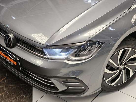 VOLKSWAGEN-POLO-2025