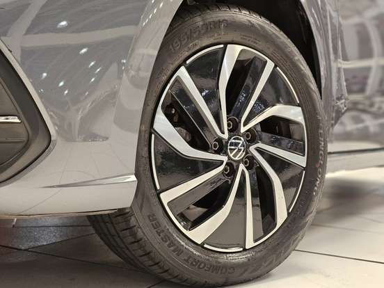 VOLKSWAGEN-POLO-2025