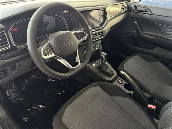 VOLKSWAGEN-POLO-2026