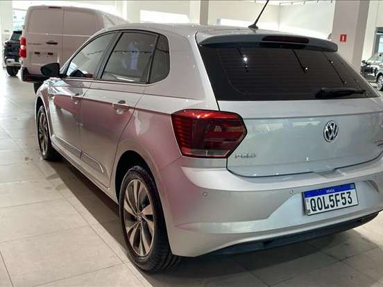 VOLKSWAGEN-POLO-1.0 200 TSI COMFORTLINE AUTOMÁTICO VOLKSWAGEN-POLO-2018