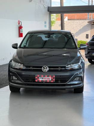 VOLKSWAGEN POLO 1.0 200 TSI HIGHLINE AUTOMÁTICO