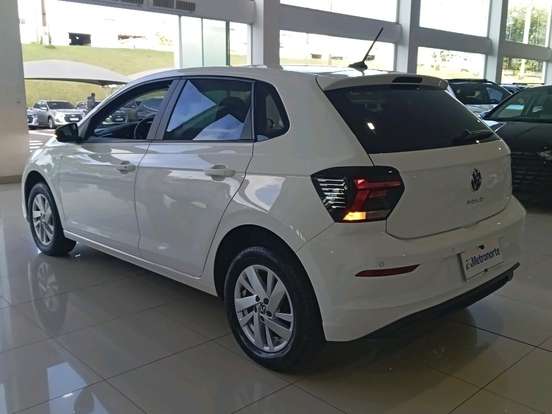 VOLKSWAGEN-POLO-2023