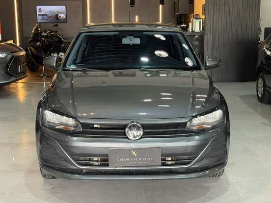 VOLKSWAGEN-POLO-2020