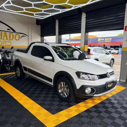VOLKSWAGEN-SAVEIRO-2013