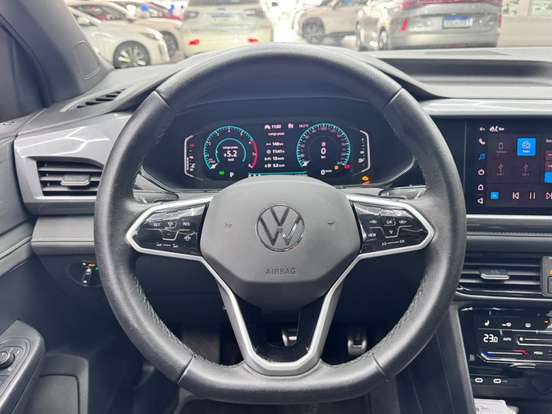 VOLKSWAGEN-TAOS-2024