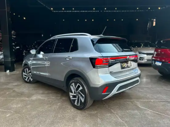 VOLKSWAGEN-T-CROSS-1.4 250 TSI TOTAL FLEX HIGHLINE AUTOMÁTICO VOLKSWAGEN-T-CROSS-2024