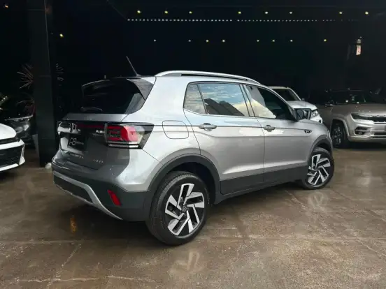 VOLKSWAGEN-T-CROSS-1.4 250 TSI TOTAL FLEX HIGHLINE AUTOMÁTICO VOLKSWAGEN-T-CROSS-2024