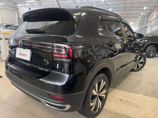 VOLKSWAGEN-T-CROSS-1.0 200 TSI TOTAL FLEX COMFORTLINE AUTOMÁTICO VOLKSWAGEN-T-CROSS-2023