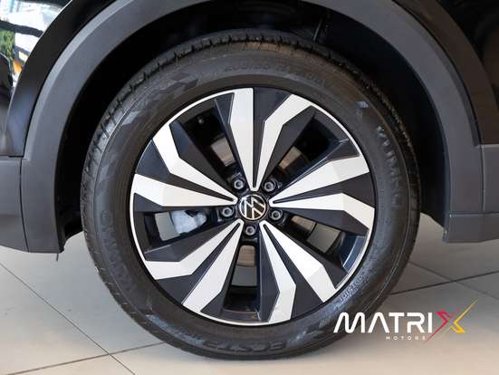 VOLKSWAGEN-T-CROSS-2021