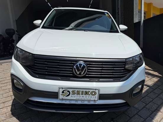 VOLKSWAGEN-T-CROSS-2021
