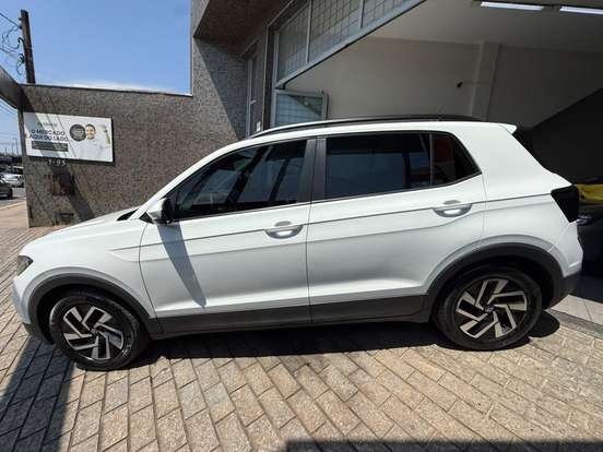VOLKSWAGEN-T-CROSS-1.0 200 TSI TOTAL FLEX SENSE AUTOMÁTICO VOLKSWAGEN-T-CROSS-2021