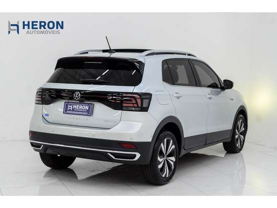 VOLKSWAGEN-T-CROSS-2022
