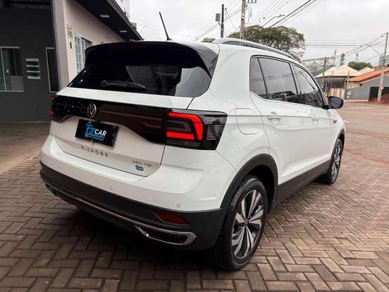 VOLKSWAGEN-T-CROSS-1.4 250 TSI TOTAL FLEX HIGHLINE AUTOMÁTICO VOLKSWAGEN-T-CROSS-2023