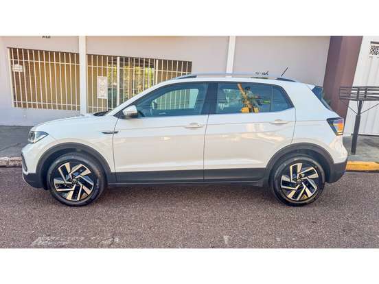 VOLKSWAGEN-T-CROSS-2024